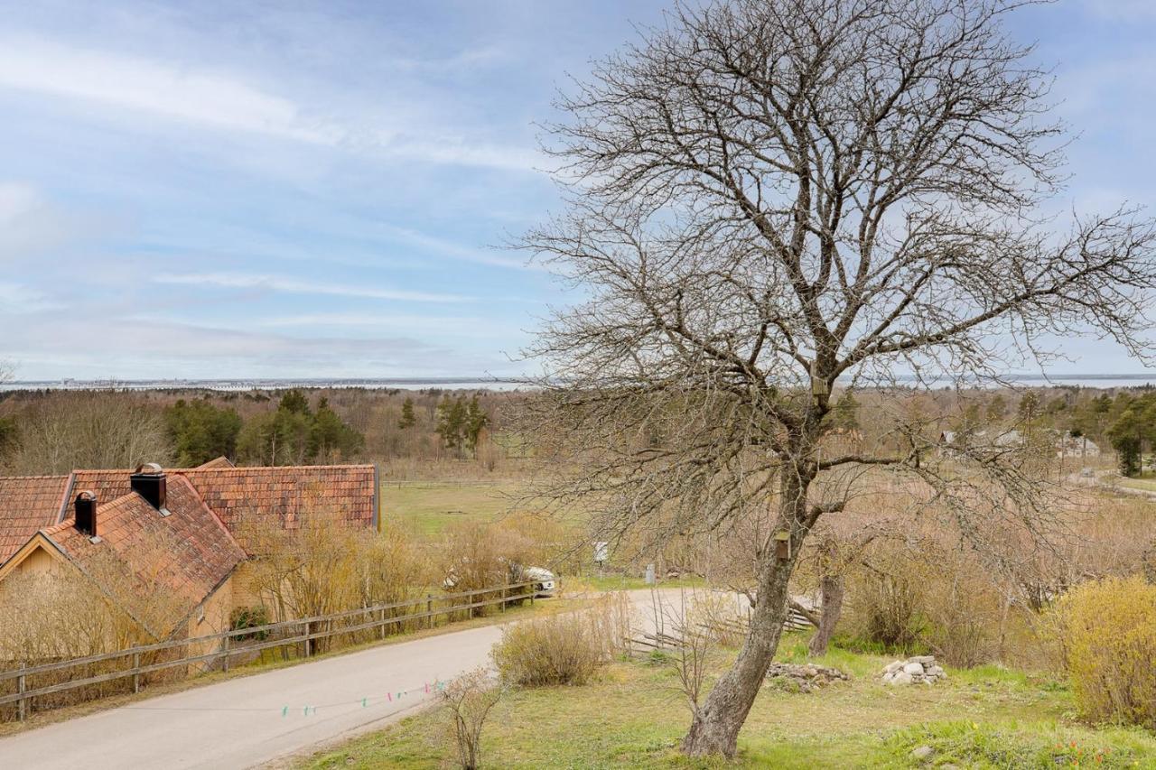 Unikt Boende I En Oelaendsk Kvarn Villa Farjestaden Luaran gambar